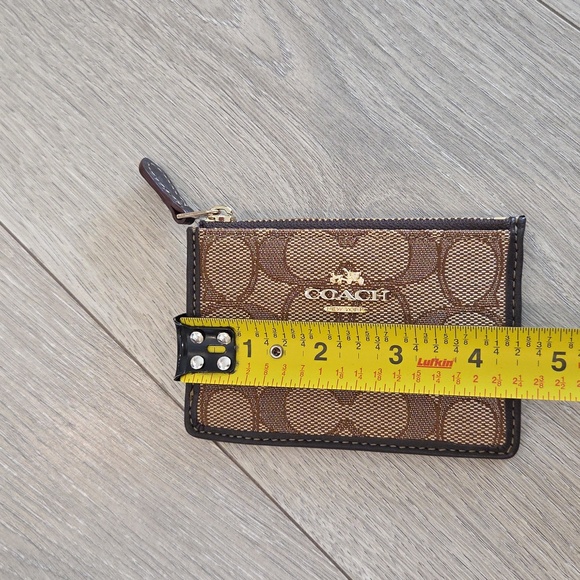 Coach Card And Coin Holder - Picture 5 of 6